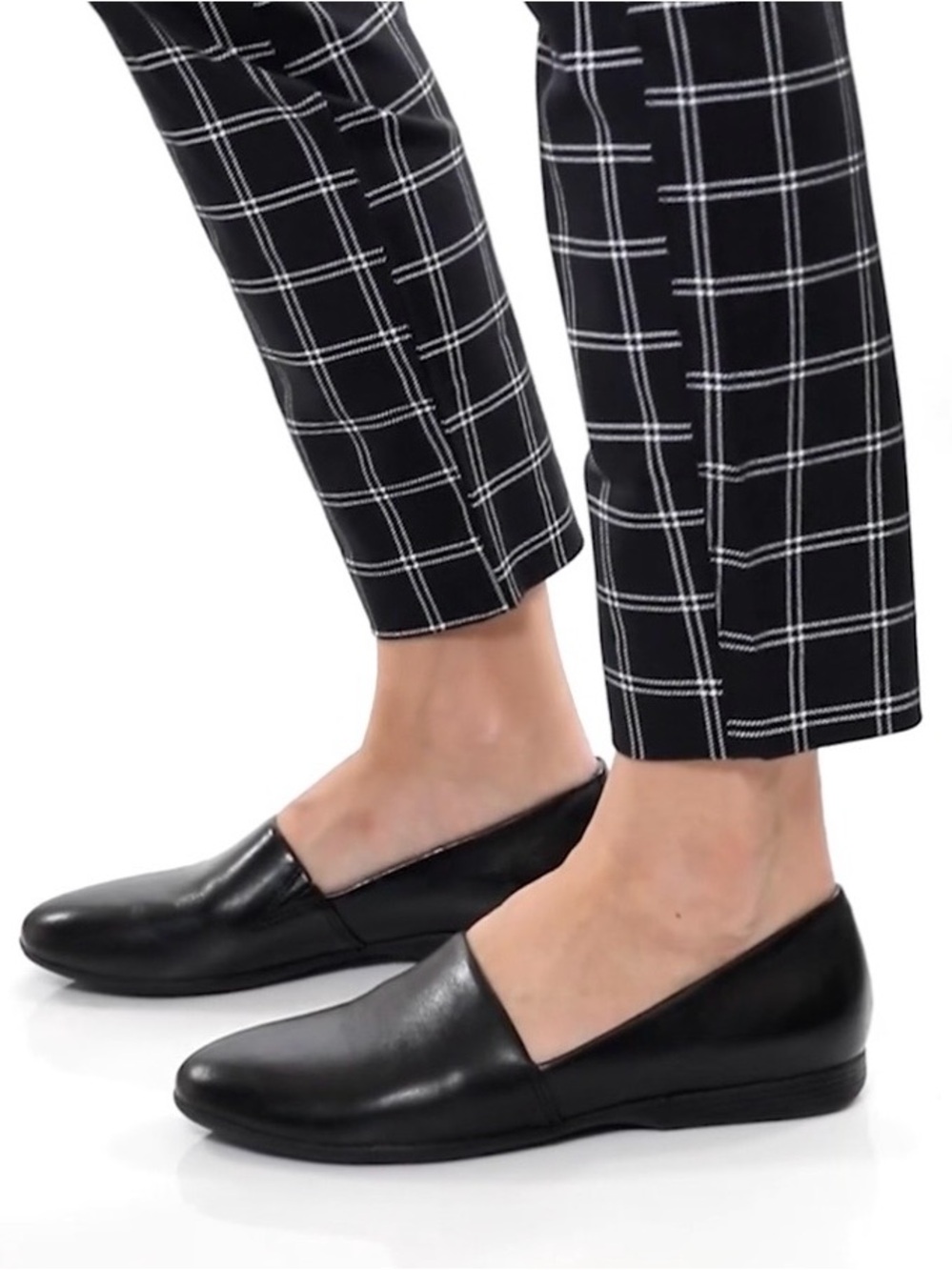 Dansko Larisa Black Leather Slip On Flats Women’s Size 8.5-9 Classic Casual Chic